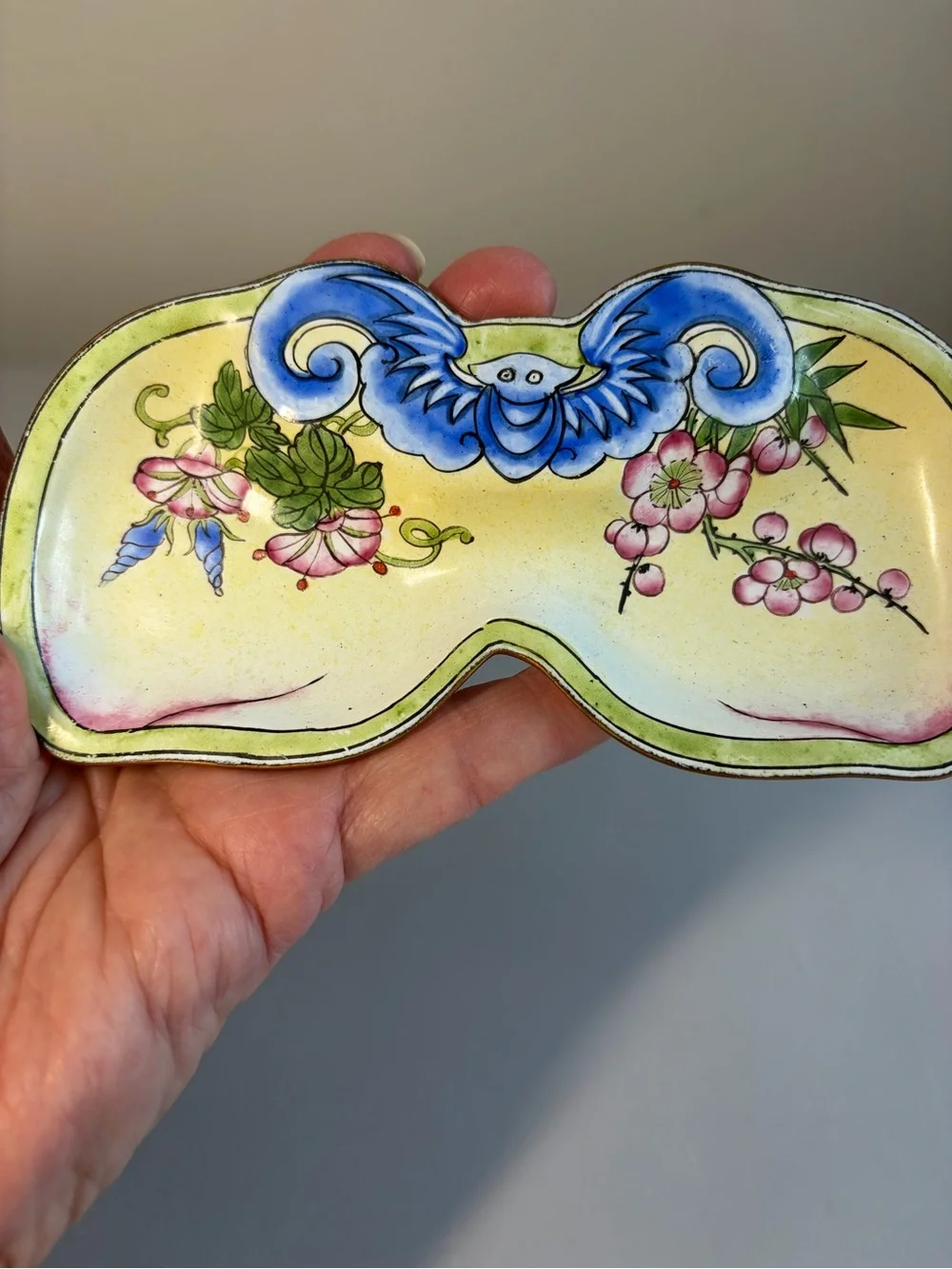 Antique Chinese Canton Enamel Eyeglass Holder Lucky Bat Trinket Dish Handpainted